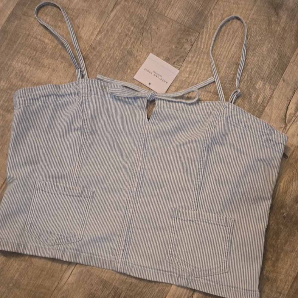 NWT American Eagle Crop Top Womens L seer sucker, blue/denim stripes